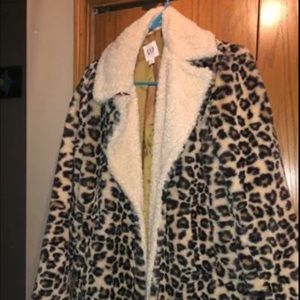 GAP Leopard Print Faux Fur Coat